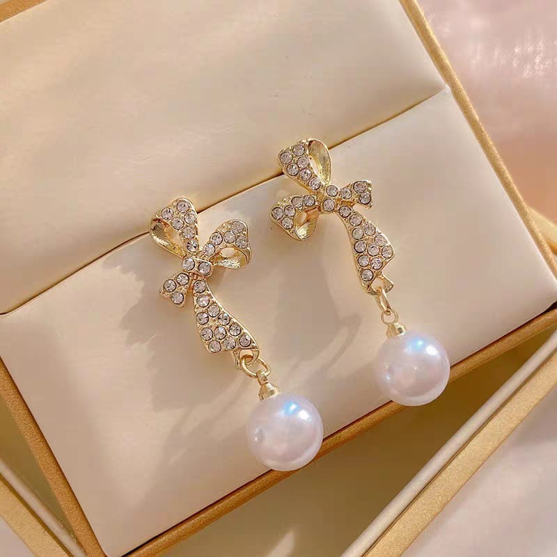 Bow Pearl Drops Golden - Earrings
