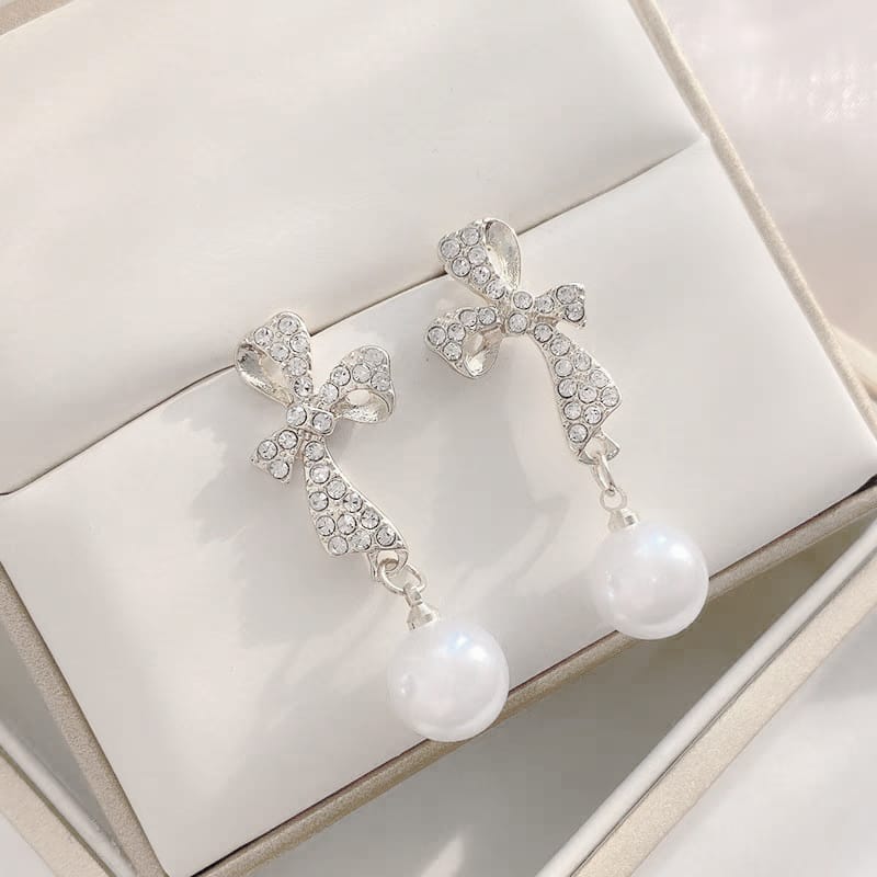 Bow Pearl Drops Golden - Earrings