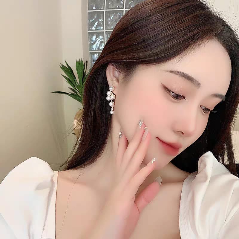 Trendy Pearl Drop - Earrings