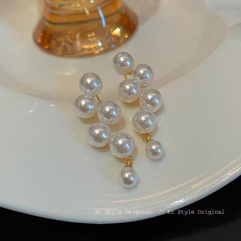 Trendy Pearl Drop - Earrings