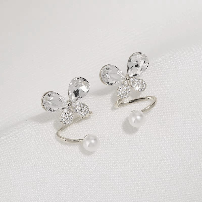 Butterfly Pearl - Earrings