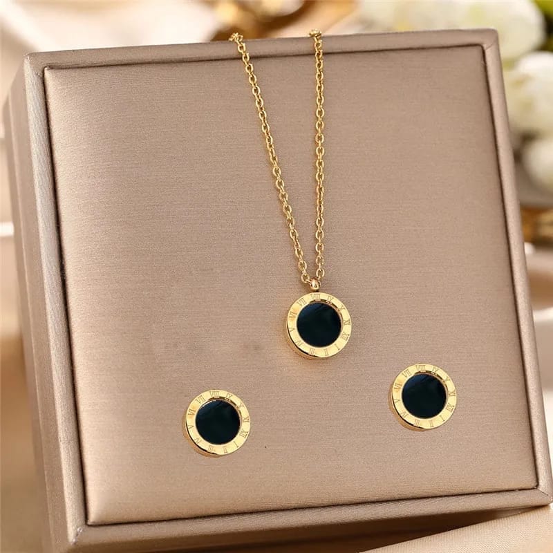Roman Numeral Pendant - Jewelry Set