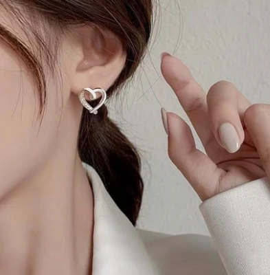 White Blinky Heart Gold - Earring