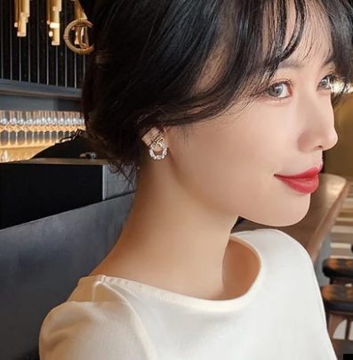 Pearl Bow Tops Pair - Earrings