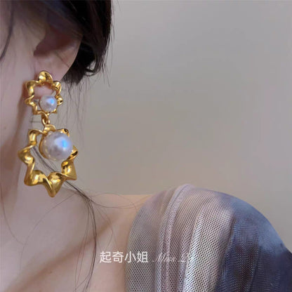 Melting Circular Pearl - Earrings