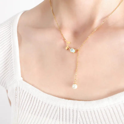 Tulip Pearl Pendant - Necklace