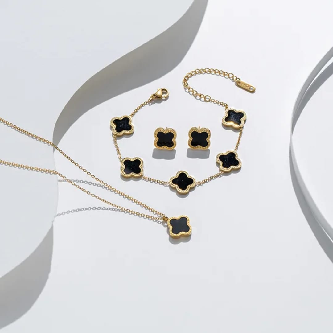 Stylish Black Clover - Jewelry Set