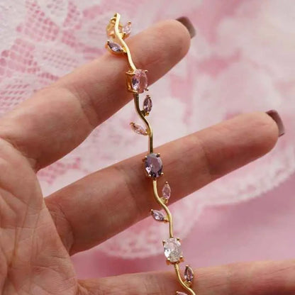 Elegant Golden Tulip - Bracelet