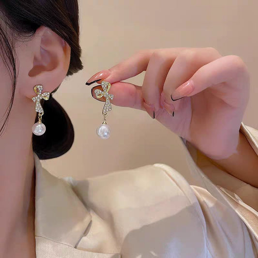 Bow Pearl Drops Golden - Earrings