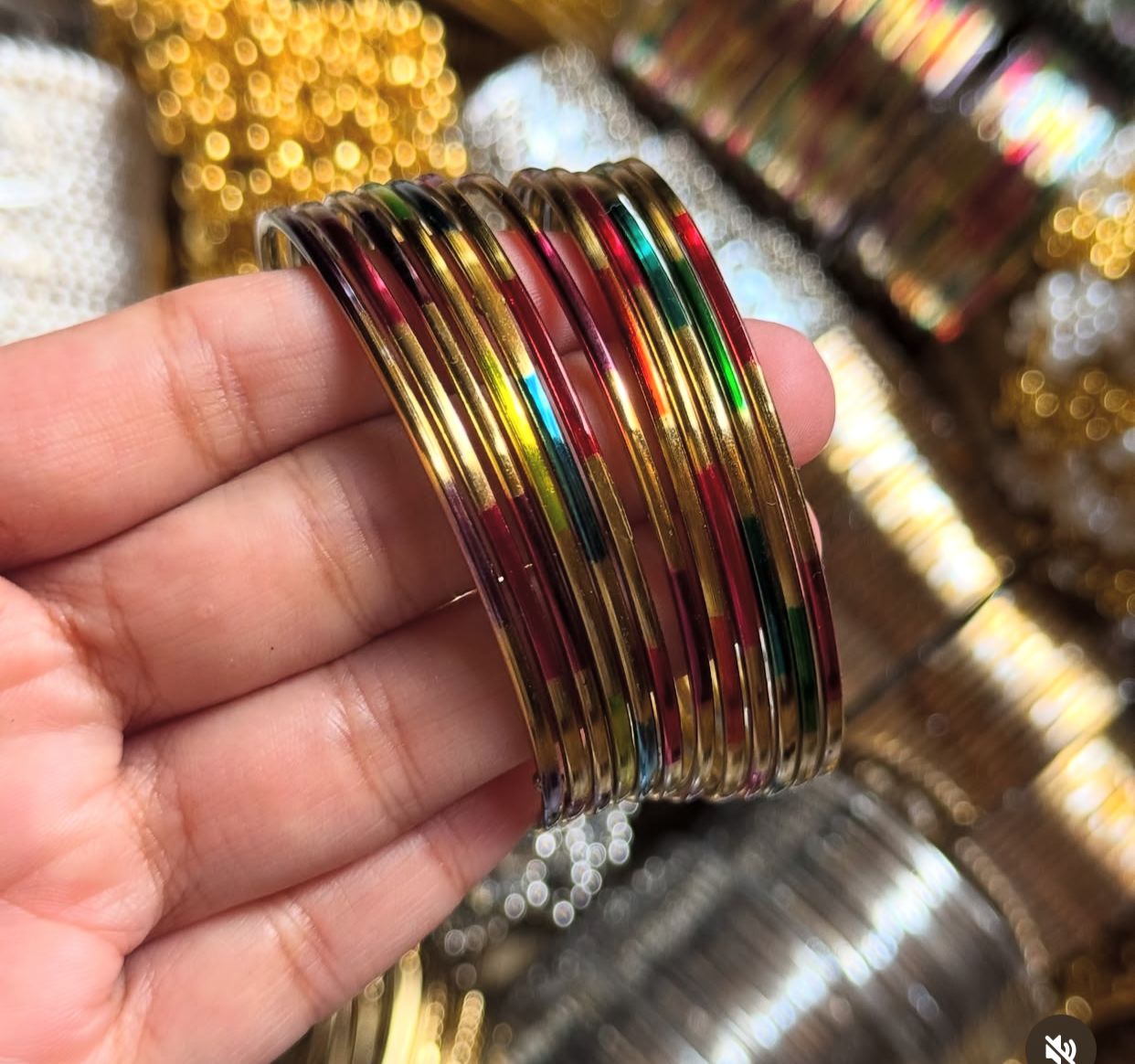Multi-Golden Metal Bangles