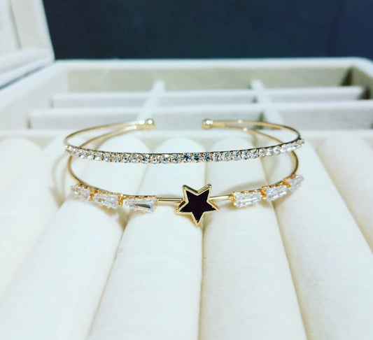 Classy Star Handcuff Style 3 - Bracelet