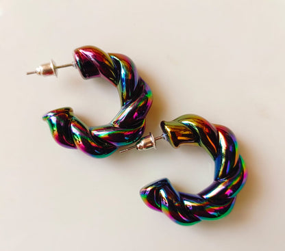 Curl hoop -  Earrings