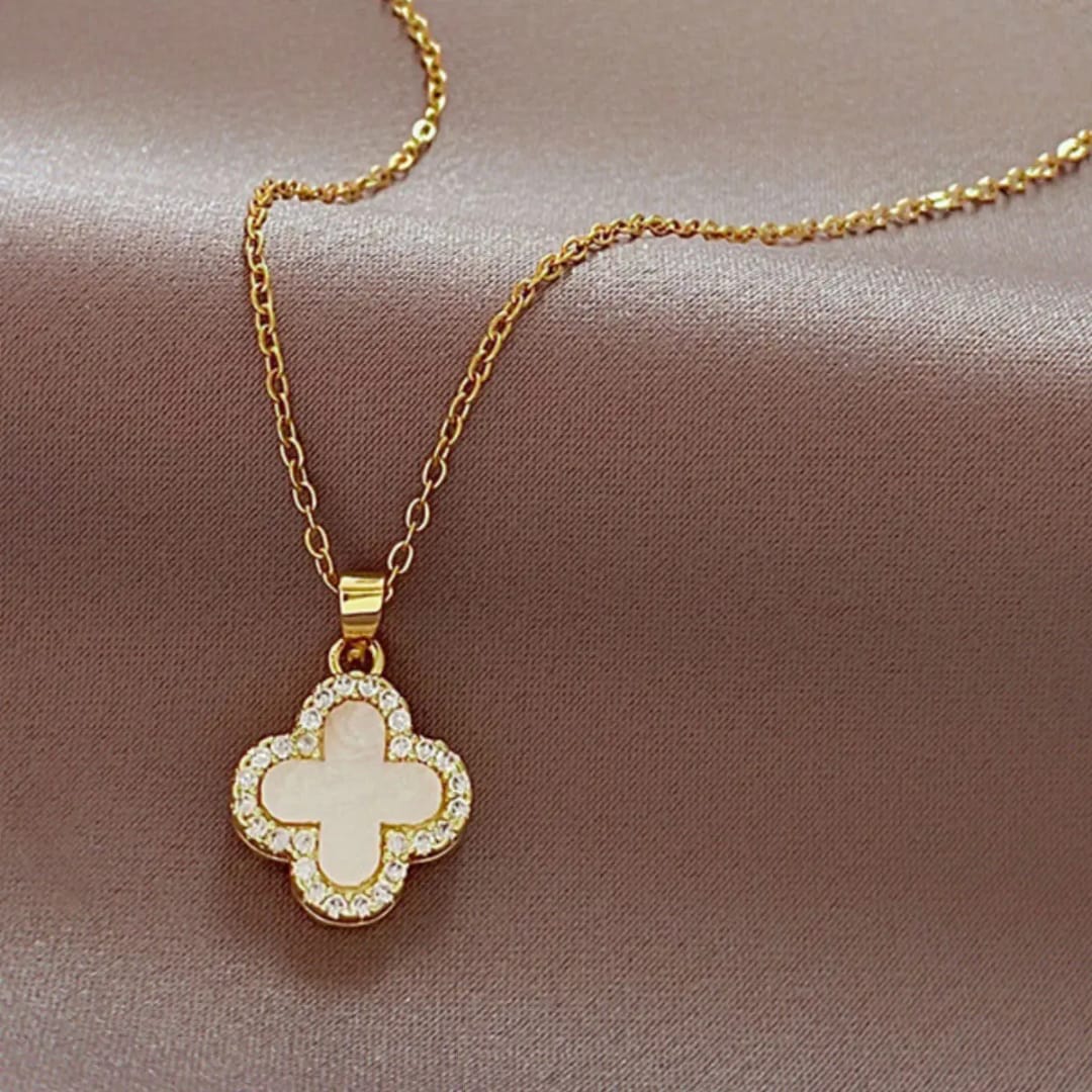 Four Leaf Clover - Necklace