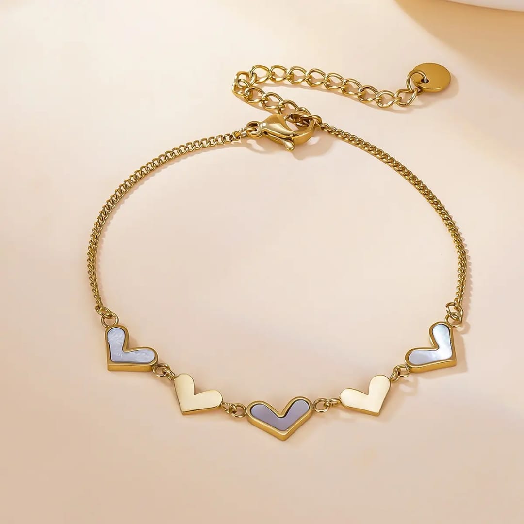 Golden Heart Chain - Bracelet, Durable tarnish-free bracelet by The Leather Jewel.