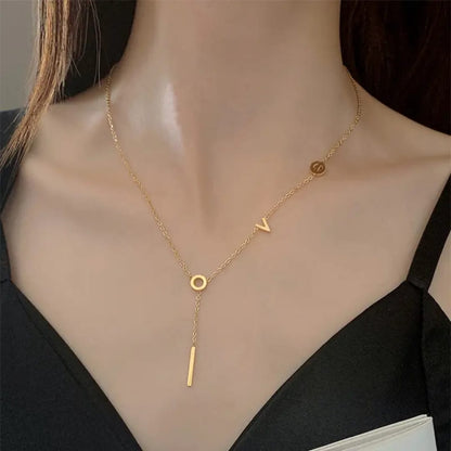 Luxury Love Letter Pattern Charm - Necklace
