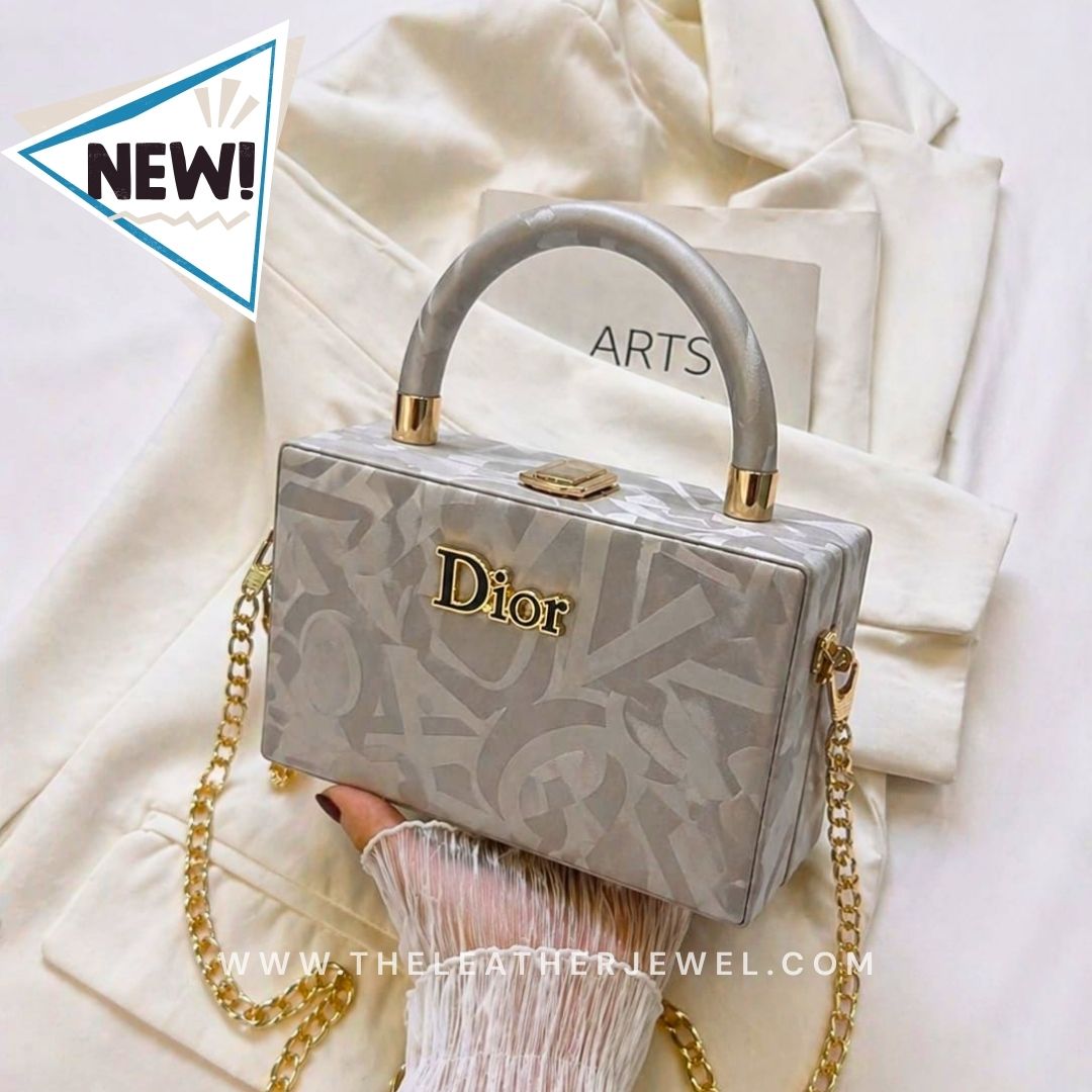 Crossbody Box Bag