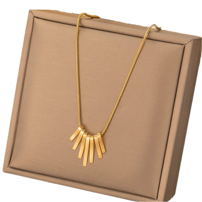 Radiant Rays Pendant - Necklace