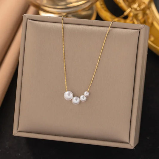 Trendy Faux Pearl - Necklace