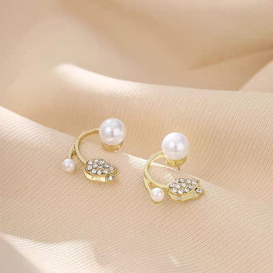 Tulip Pearl Stud - Earrings, Affordable, stylish, and perfect for every occasion by The Leather Jewel.